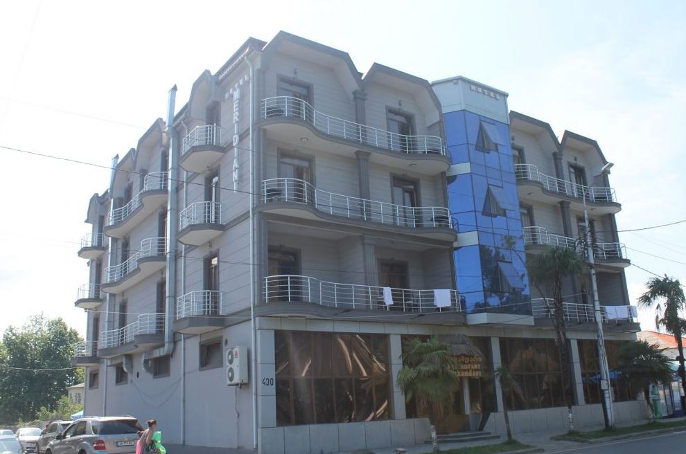 Отель Меридиан